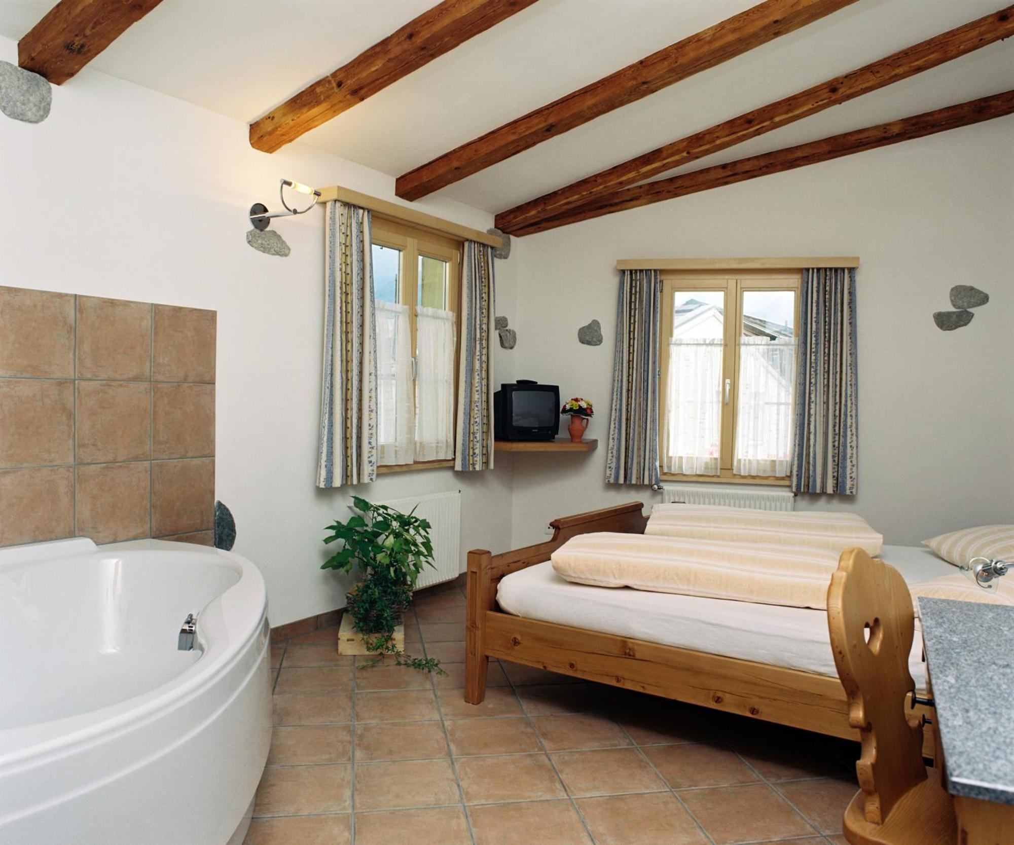 Hotel Alpsu Disentis Exterior foto
